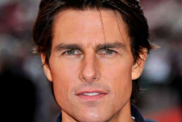 מגדלים באוויר: טום קרוז משלים בנייה של מגדל בקלירווטר פלורידה, משם ינצח על פעילות כת הסיינטולוגיה