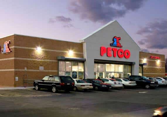 לא לבני אדם בלבד: Petco תציע אוכל בריא לחיות מחמד