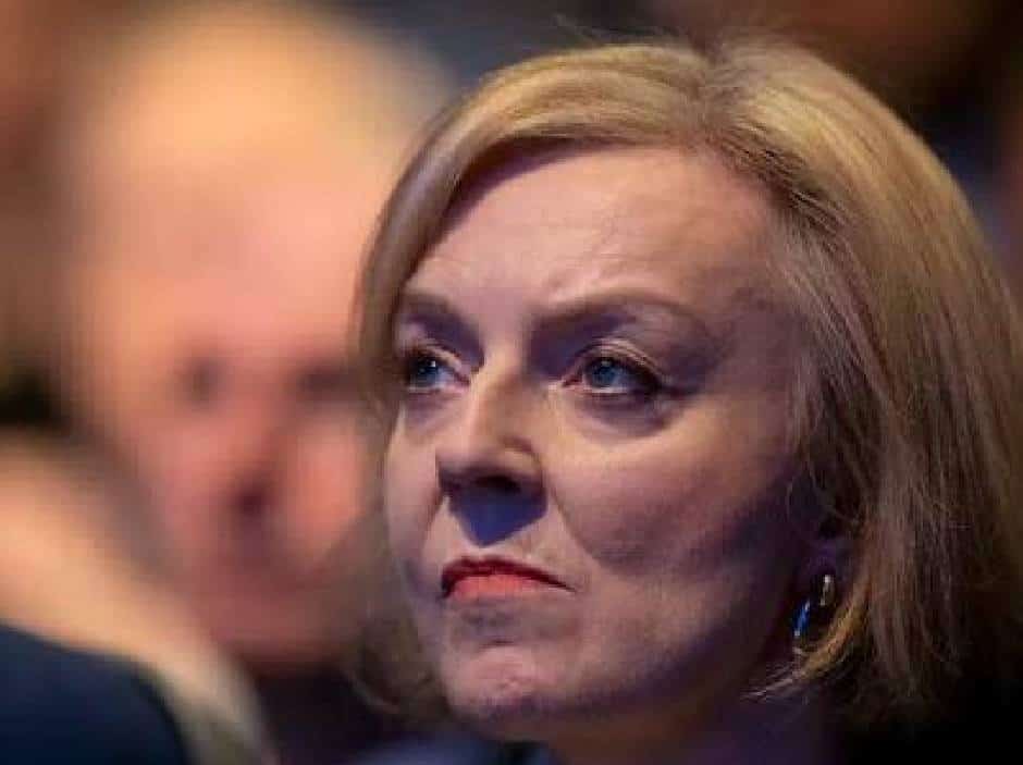 "ראש הממשלה הכי לא פופלרית בהיסטוריה": אף אחד בבריטניה לא אוהב את ליז טרוס