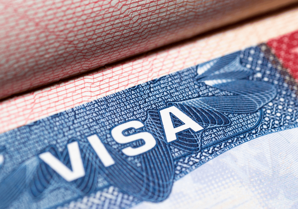 תוך 100 ימים: ממשל טראמפ שלל 4,000 ויזות לסטודנטים