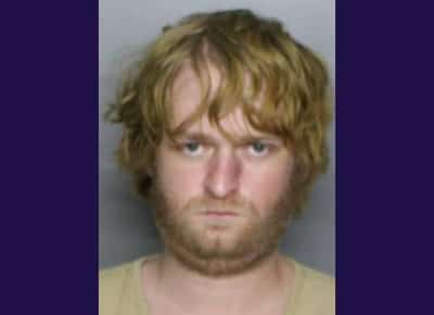 הצתה אנטישמית בפלורידה: אם הסגירה את בנה לאחר שהצית בית חב"ד לפני ראש השנה