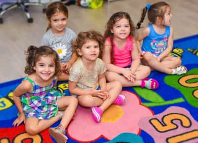 מיליון דולר כדי שלא נאבד דור: ההימור האסטרטגי על הגיל הרך שמבקש לעצב את עתיד היהדות בלוס אנג'לס