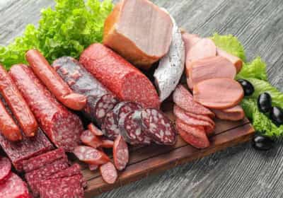 הכול עניין של מינון? לא כשמדובר בבשר מעובד