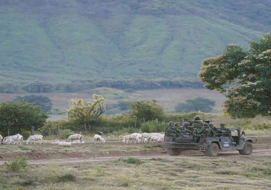 שדה הרג של הקרטל המקסיקני ובו עשרות גופות חרוכות התגלה בסמוך לגבול עם טקסס