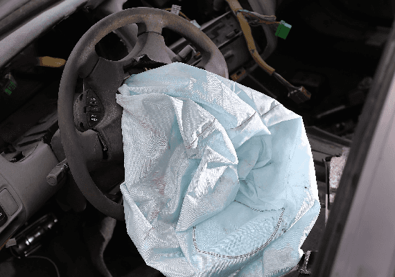 פורד יישבה את התביעות בגין כריות אוויר טקאטה תמורת 300 מיליון דולר