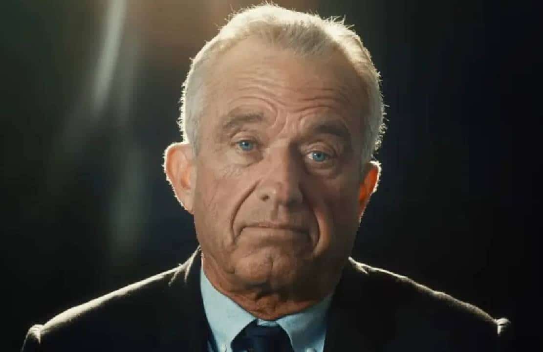 RFK ג'וניור: "רופאים מצאו תולעת מתה בתוך ראשי אחרי שכבר אכלה חלק ממוחי"