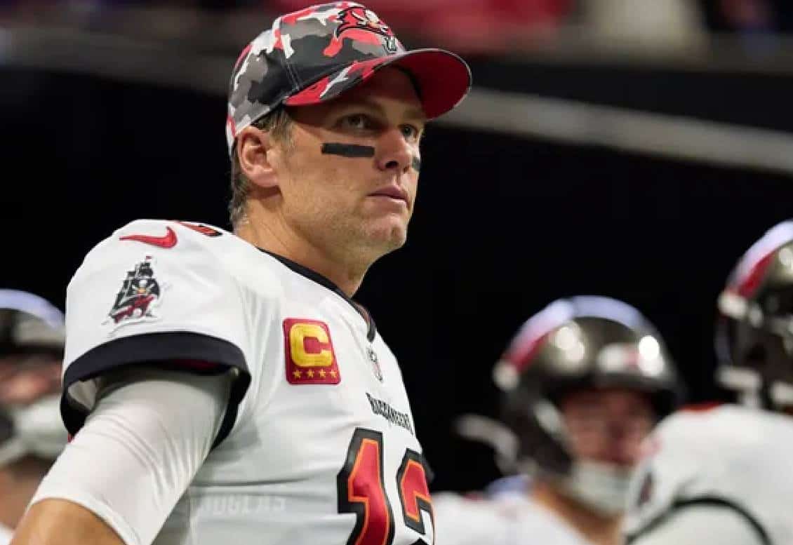 היסטוריה באמריקה: אחרי 23 שנה ב-NFL טום בריידי סיים לראשונה עונה במאזן שלי