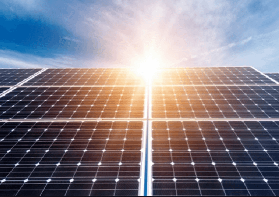 לראשונה בארה"ב: קליפורניה תחייב התקנת פנאלים סולאריים בבתים חדשים