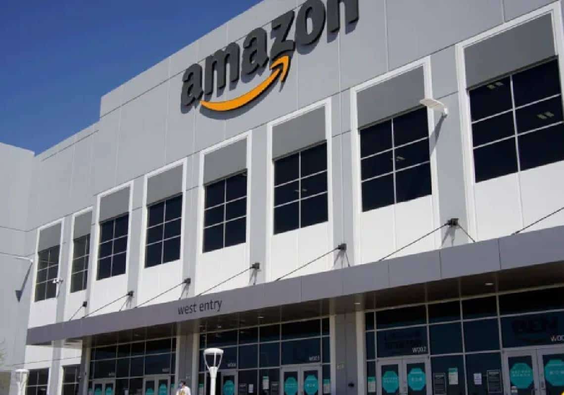 מחפשים עבודה? "אמזון מגייסת 10,000 עובדים בדרום קליפורניה"