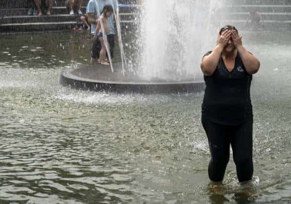 "מומלץ להישאר בבתים": 200 מיליון איש מתכוננים לגל חום חריג וקיצוני
