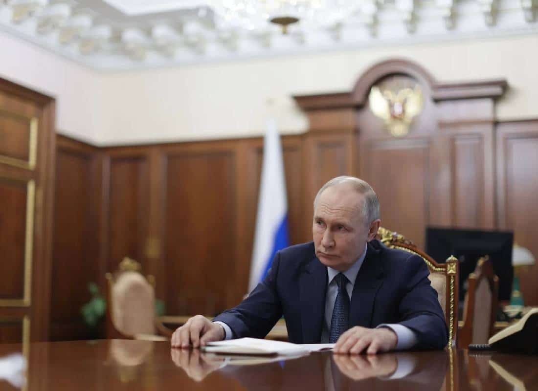 טראמפ ופוטין משרטטים מפת דרכים לסיום המלחמה באוקראינה