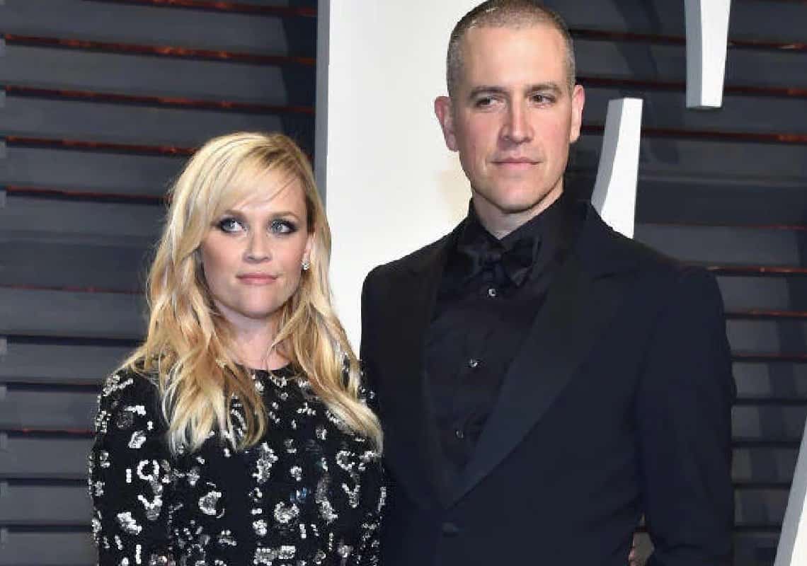 לאחר 12 שנות נישואים: ריס וויתרספון מתגרשת