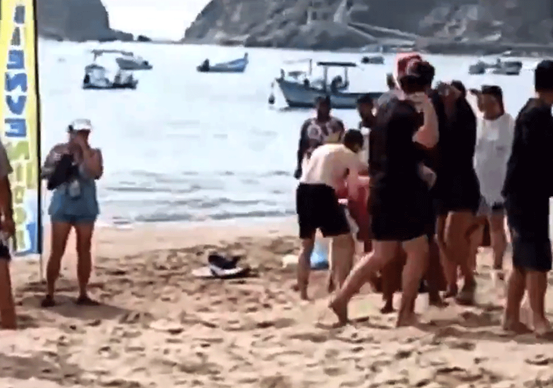 שתי תקיפות כריש קטלניות בחופי אתרי נופש: אם נהרגה כאשר הצילה את בתה, תיירת אמריקאית הותקפה למוות בזמן שייט 