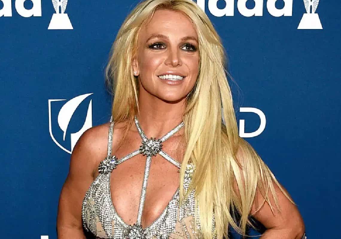 אמה של בריטני ספירס מגיבה לטענות הקשות: ״אף פעם לא הפניתי את גבי״ 