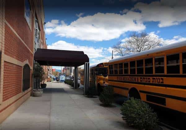 אירועי הירי העלו את רמת כוננות בניו יורק: דלתות משוריינות בביה"ס יהודי בעיר 