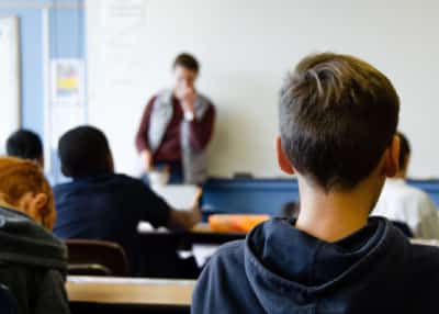 הילד מתקשה להתרכז? ייתכן שהתשובה נמצאת בצלחת שלו