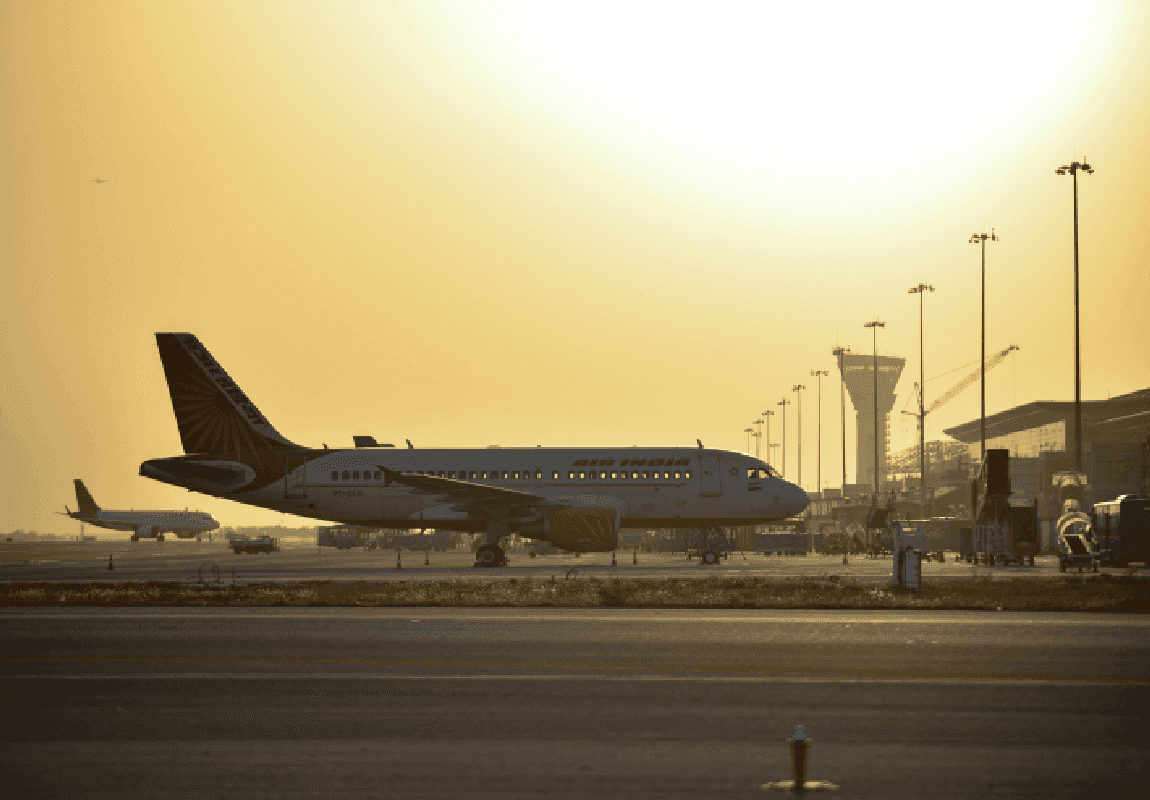 איים על פצצה במטוס - לאחר שפספס שתי טיסות באותו היום 