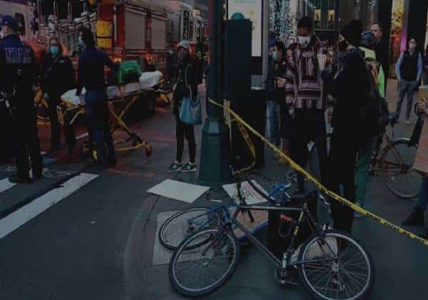 בלב ניו יורק: מספר פצועים לאחר שרכב דרס את אנשי Black Lives Matter, ישנם עצורים בזירה