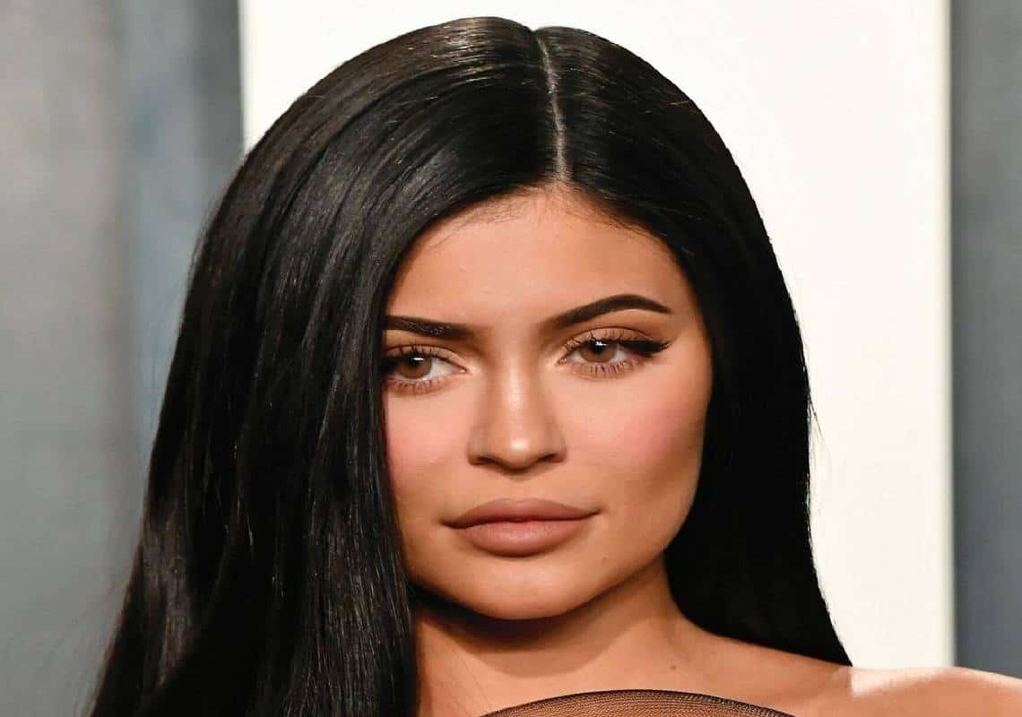 הסטוקר של קיילי ג׳נר מכה שנית, הפעם זה עולה לו ביוקר