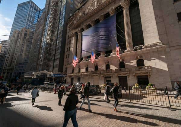 מגמה שלילית בפתיחת שבוע המסחר בבורסה בניו יורק