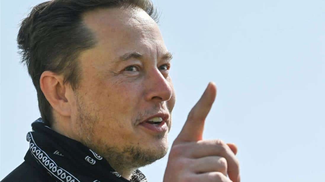 "הוא עדיין ישן": אילון מאסק לעג לביידן לאחר שהנשיא התעלם מהטיסה ההיסטורית של SpaceX