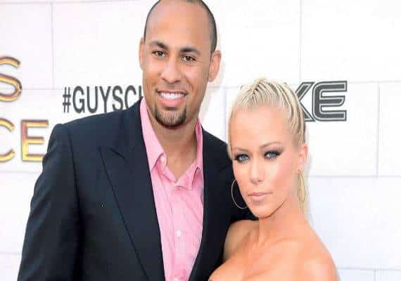 מתגרשים באינסטגרם (2): נערת הפלייבוי לשעבר, קנדרה ווילקינסון, הכריזה על גירושיה מבעלה