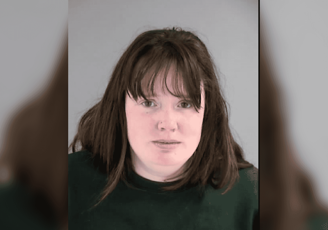 אחות לשעבר בטיפול נמרץ נקשרה ל"שברים בלתי מוסברים" אצל שבעה תינוקות