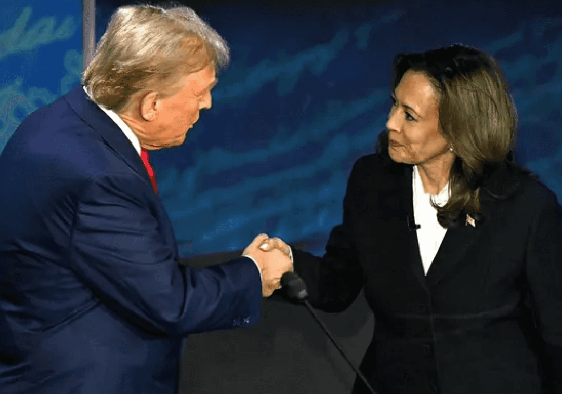 מי יהיה הנשיא הבא של ארה"ב? התחזיות והסקרים האחרונים לפני פתיחת הקלפיות