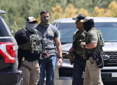 נתראה בבית משפט: מחוז לוס אנג'לס מכריז מלחמה על סוכני ההגירה רעולי הפנים 