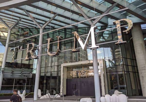 בניגוד לארה"ב: המותג טראמפ רושם כישלון כלכלי בקנדה