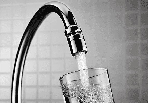 רוצים לשתות בריא ולעזור לסביבה? תפתחו את הברז