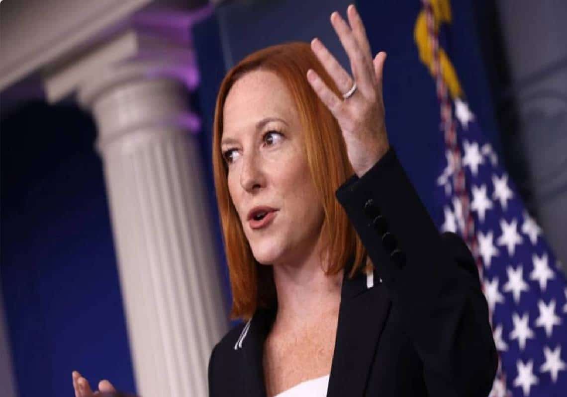 צפו: דוברת הבית הלבן בורחת מהבמה כשנשאלת על הקשר בין פאוצ'י ומעבדת ווהאן