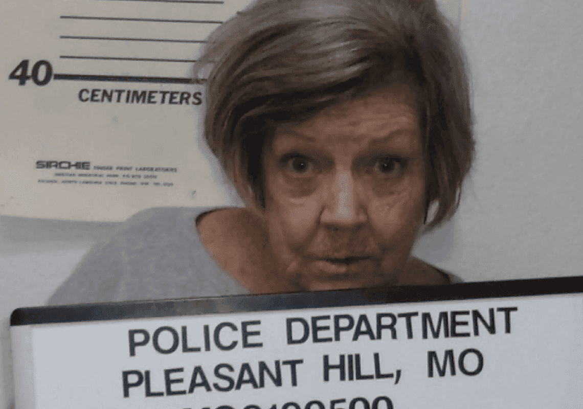 בת 78 נעצרה בגין שוד בנק - וזו לא הפעם הראשונה שלה 