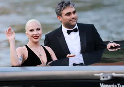 ליידי גאגא ומייקל פולנסקי נותנים הצצה קטנה לחתונה המתקרבת