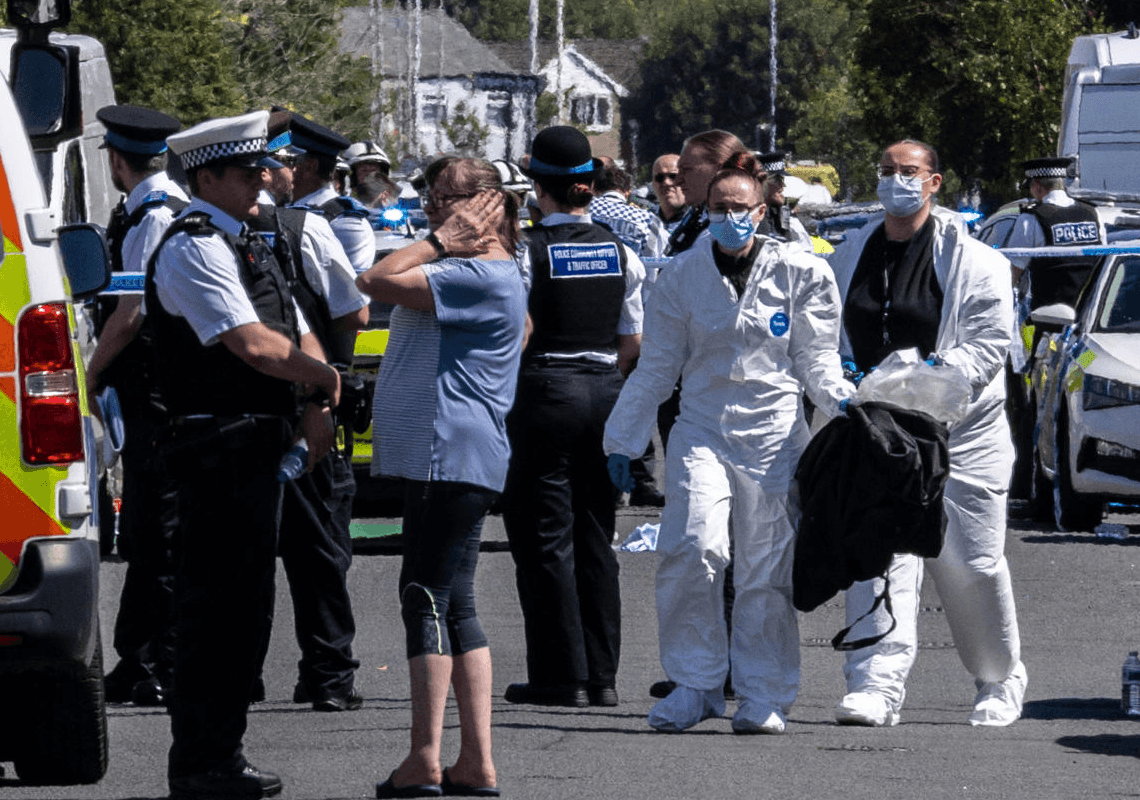 רקדו לצלילי טיילור סוויפט – ונדקרו למוות: שלושה ילדים נרצחו ו-10 נפצעו במתקפה אכזרית באנגליה