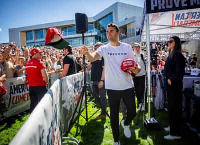 המצוד נמשך: רוצחו של צ'רלי קירק עדיין חופשי