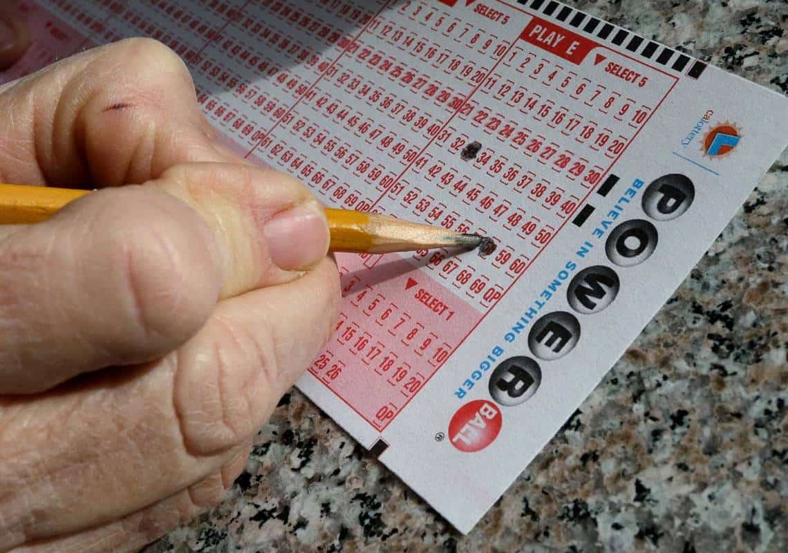 כנגד כל הסיכויים: זוכה יחיד ב-183 מיליון דולר בהגרלת הלוטו