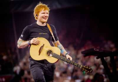 שוחה נגד הזרם: אד שירן מעתיק את חייו לארצות הברית