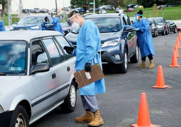 מערכת הבריאות על סף קריסה, בית חולים שדה ייפתח: מוקד הקורונה החדש בארה"ב הוא כבר לא פלורידה או קליפורניה