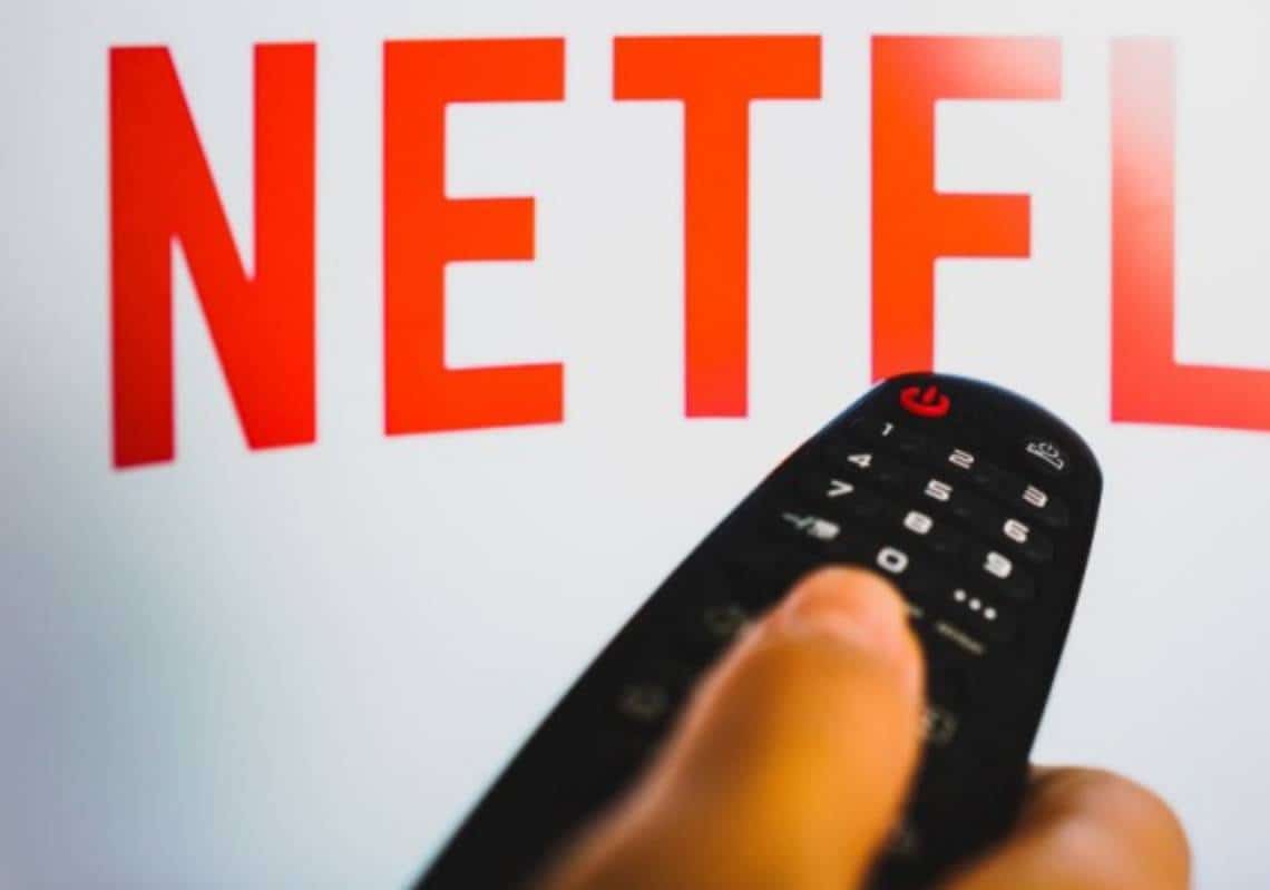 הפרוגרגס השתלט, המניה קרסה, ועכשיו נטפליקס משנה כיוון: "עובדים שמתנגדים לחופש הביטוי צריכים למצוא עבודה אחרת"