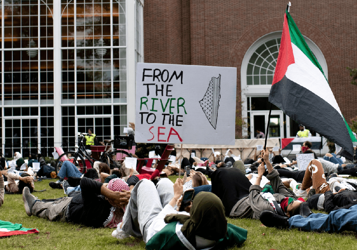 ממשל טראמפ מעלה הילוך: מתכנן לשלול מיליארד דולר נוספים מאונ' הארוורד