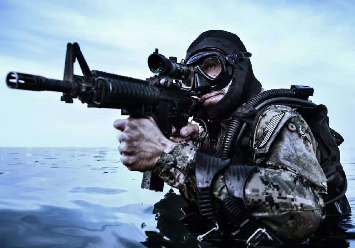 שני לוחמי 'אריות הים' נעדרים ליד קו החוף של סומליה לאחר משימת סיור מיוחדת