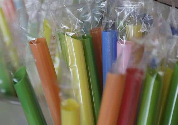 בדרך לחתימת המושל: קליפורניה תהפוך למדינה הראשונה שתגביל את השימוש בקשים