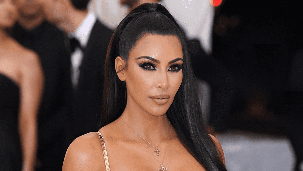 קים קרדשיאן מתחננת לטריסטן תומפסון שיוסיף אותה באינסטגרם