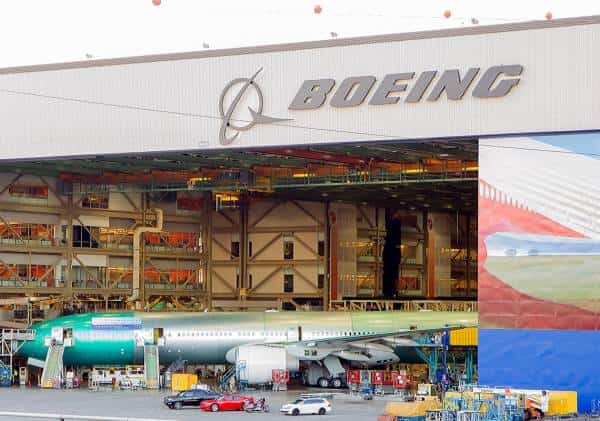 בתום השנה הקשה בתולדותיה: טלטלה בצמרת הניהולית של בואינג