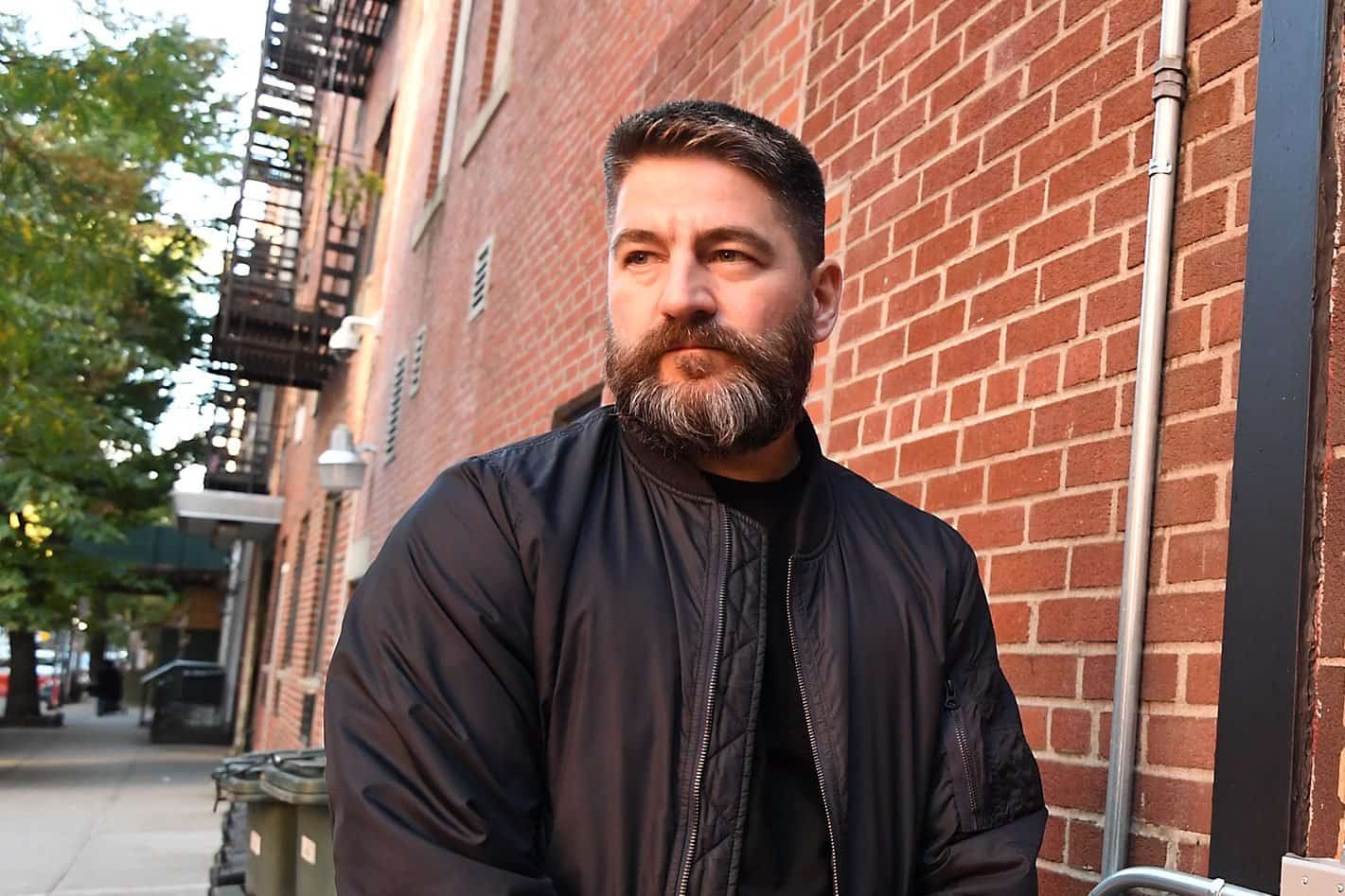 מחיר התמיכה בי‏שראל: מעדנייה כשרה בניו יורק הושחתה בצלב קרס לאחר פוסטים פרו-ישראליים ברשתות החברתיות