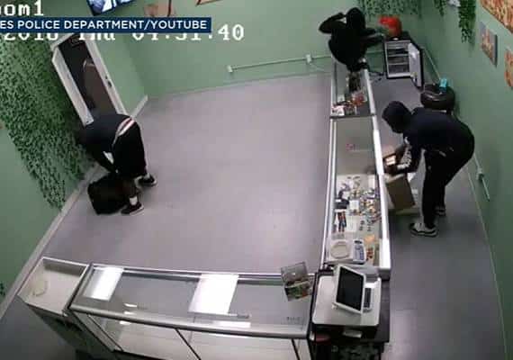 צפו: כך נפרצה חנות מריחואנה בלוס אנג'לס