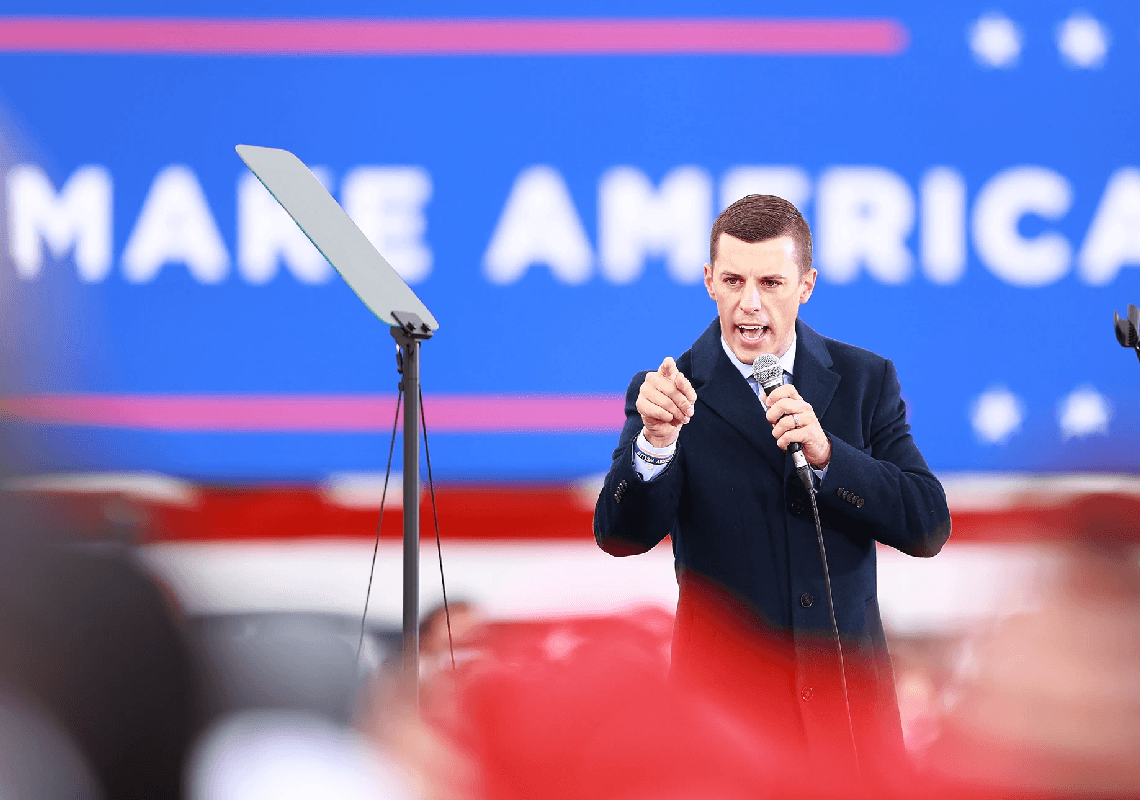 גיסתו של יו"ר הבית במישיגן לשעבר טוענת: הוא התעלל בי מינית במשך 10 שנים