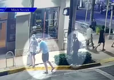 "למה אתם הולכים כל כך מהר?": גבר עם סכין רדף אחרי אוהדי מונדיאל במיאמי ביץ'