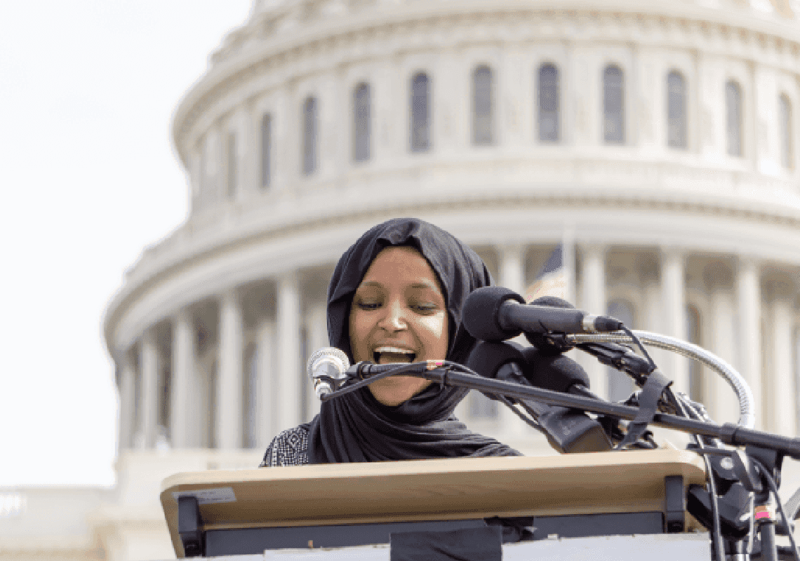 הרפובליקנים מבטיחים: אליהאן עומאר תודח מוועדת החוץ בשל האנטישמיות שלה 